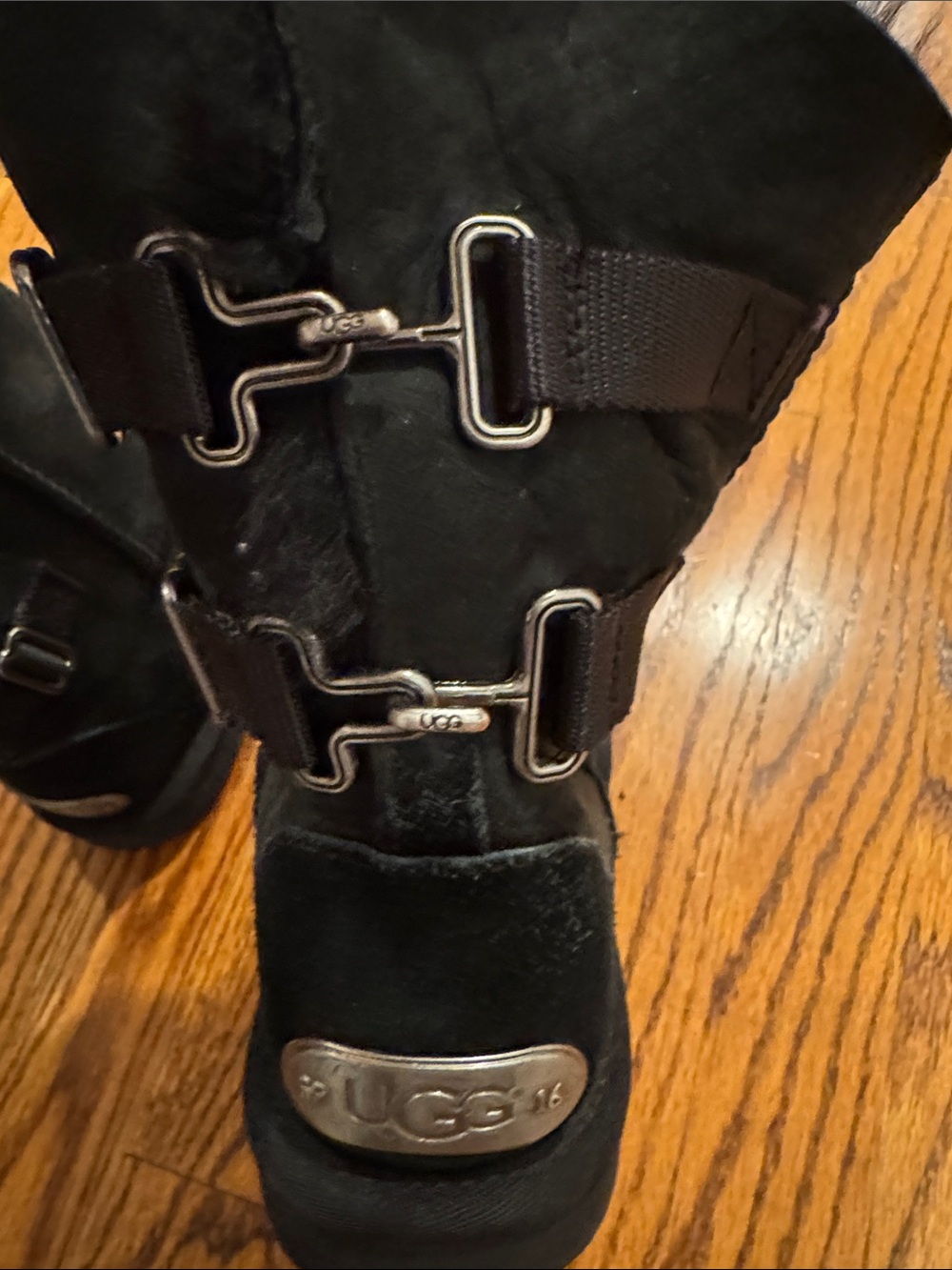 UGG Fairmont Black Shearling Buckle Short Boots size 6 - Picture 5 of 11